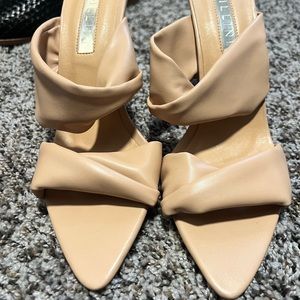 Billini Palmina Heels - 9 honey